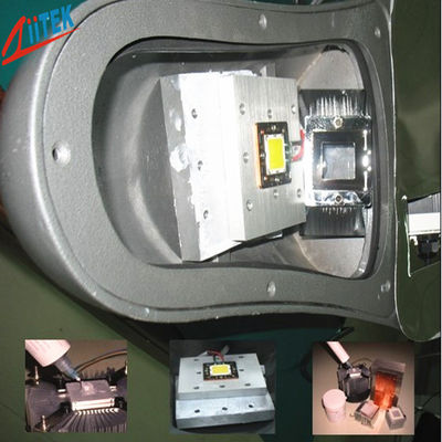گرمای ترکیبی حرارتی -45 ℃ - 200 ℃ هرگز خشک 0.009 ℃ -in² / W @ 50 psi (344 KPa) روغن سیلیکون پر از اکسید فلز